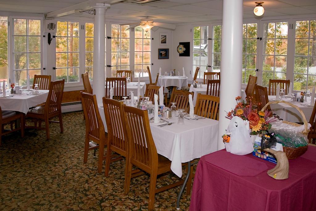 Inn At Starlight Lake & Restaurant Eksteriør billede
