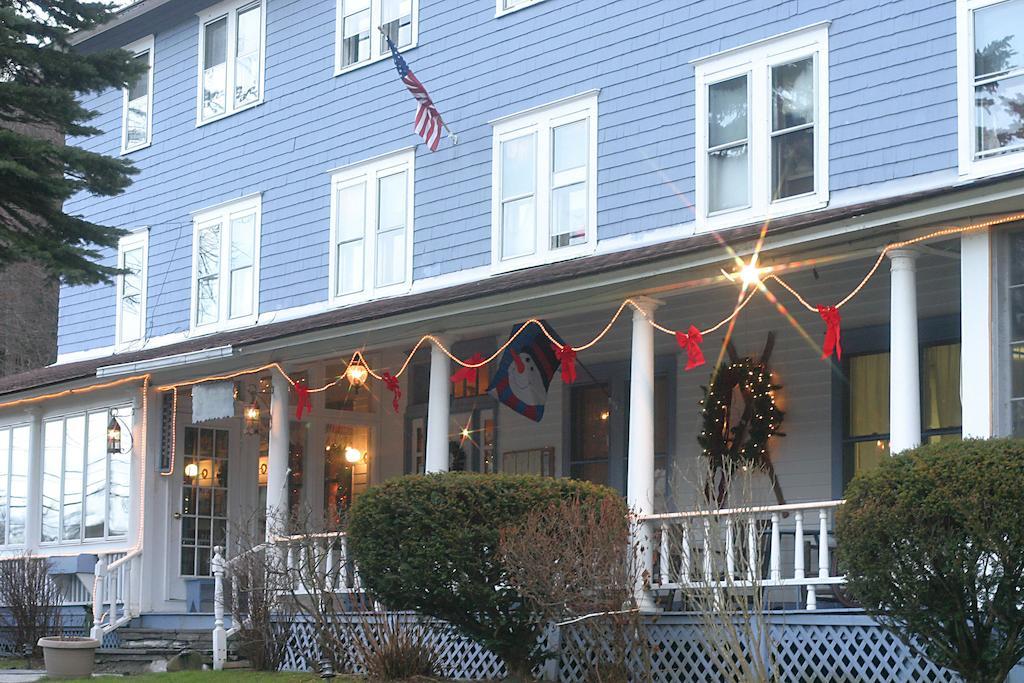 Inn At Starlight Lake & Restaurant Eksteriør billede